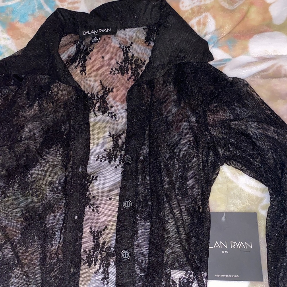 Button up sheer lace blouse 🖤